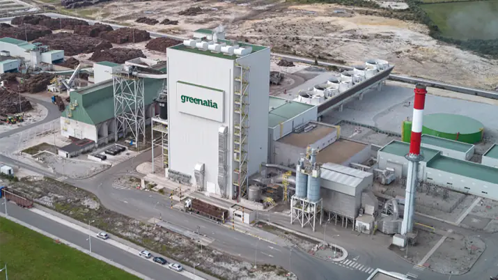 Éclairage de l’usine de biomasse de Greenalia.